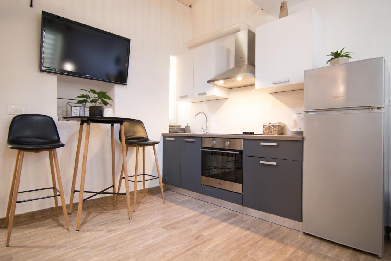 Moet With Garden Apartment Pula Bagian luar foto